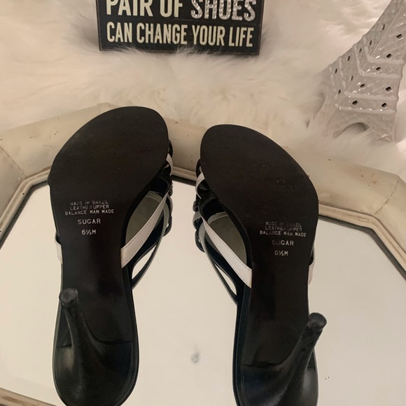 Carlos by Carlos Santana Black and White Slip-ons - Picture 6 of 8